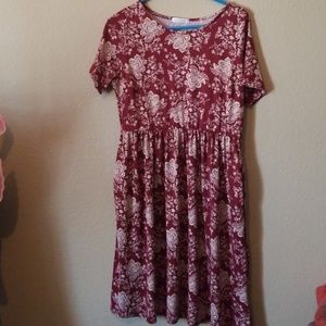 Honey and Lace Windsor dress, EUC L